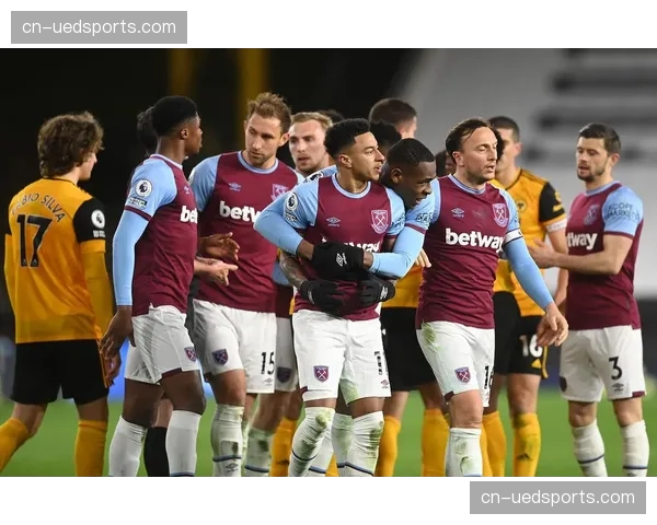 官方：英超第35轮，狼队对阵西汉姆联的比赛因天气原因延期