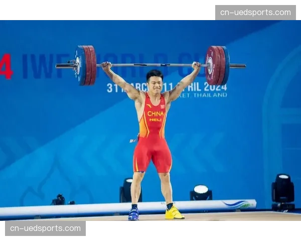 各国举重队陆续公布巴黎奥运最终参赛名单，多人因伤被替换